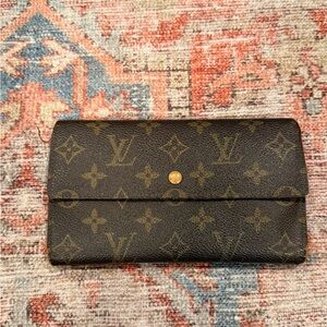 Louis Vuitton MI0963 Monogram Canvas Porte Tresor International Wallet